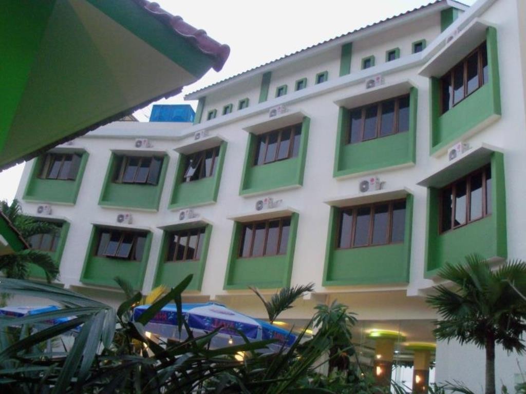 Kesambi Hijau Hotel