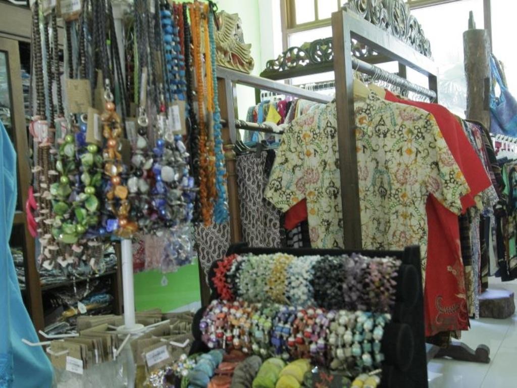 Kesambi Hijau Hotel