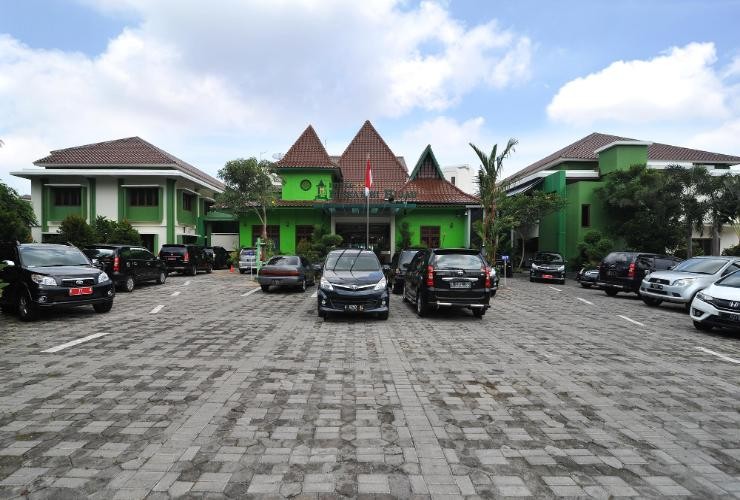 Kesambi Hijau Hotel