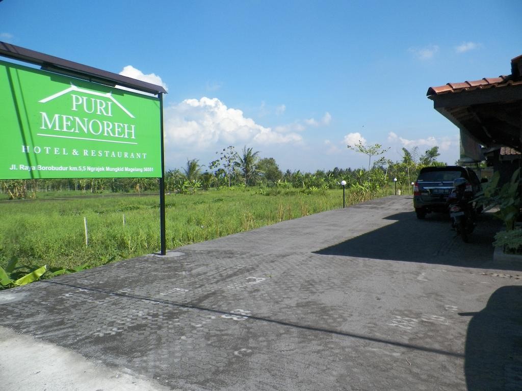 Puri Menoreh Hotel and Restaurant Borobudur