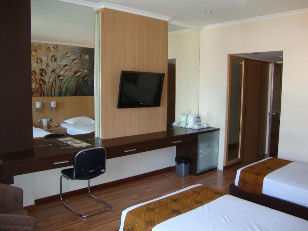 Riyadi Palace Hotel