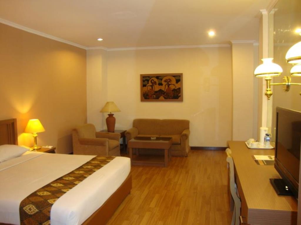 Riyadi Palace Hotel