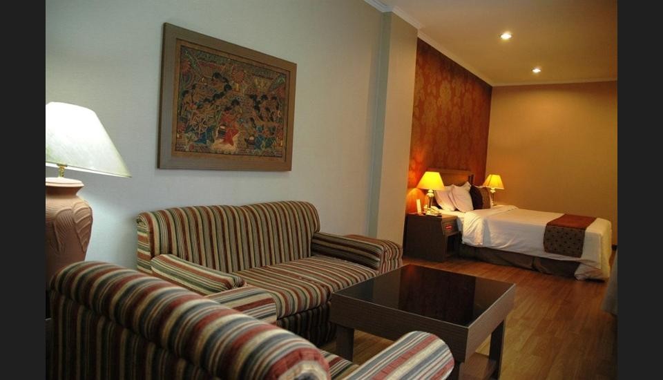Riyadi Palace Hotel